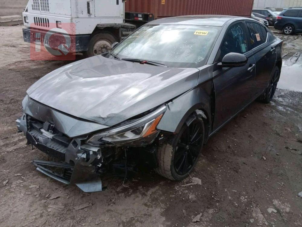 نيسان ألتيما